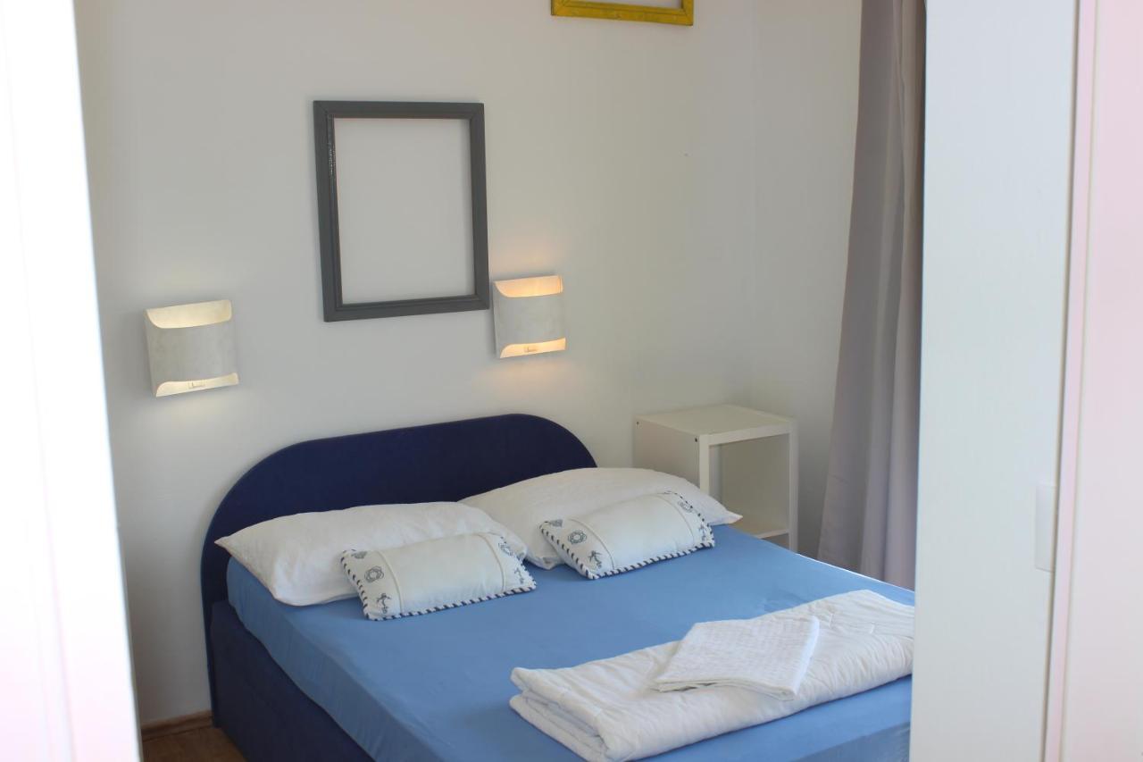 Apartments Blue Sea มาลีโลชินจ์ ภายนอก รูปภาพ